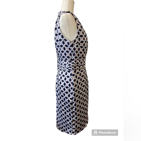 H&M Women's Navy Blue and White Faux Wrap Dress Size 8 - Picture 5 of 15